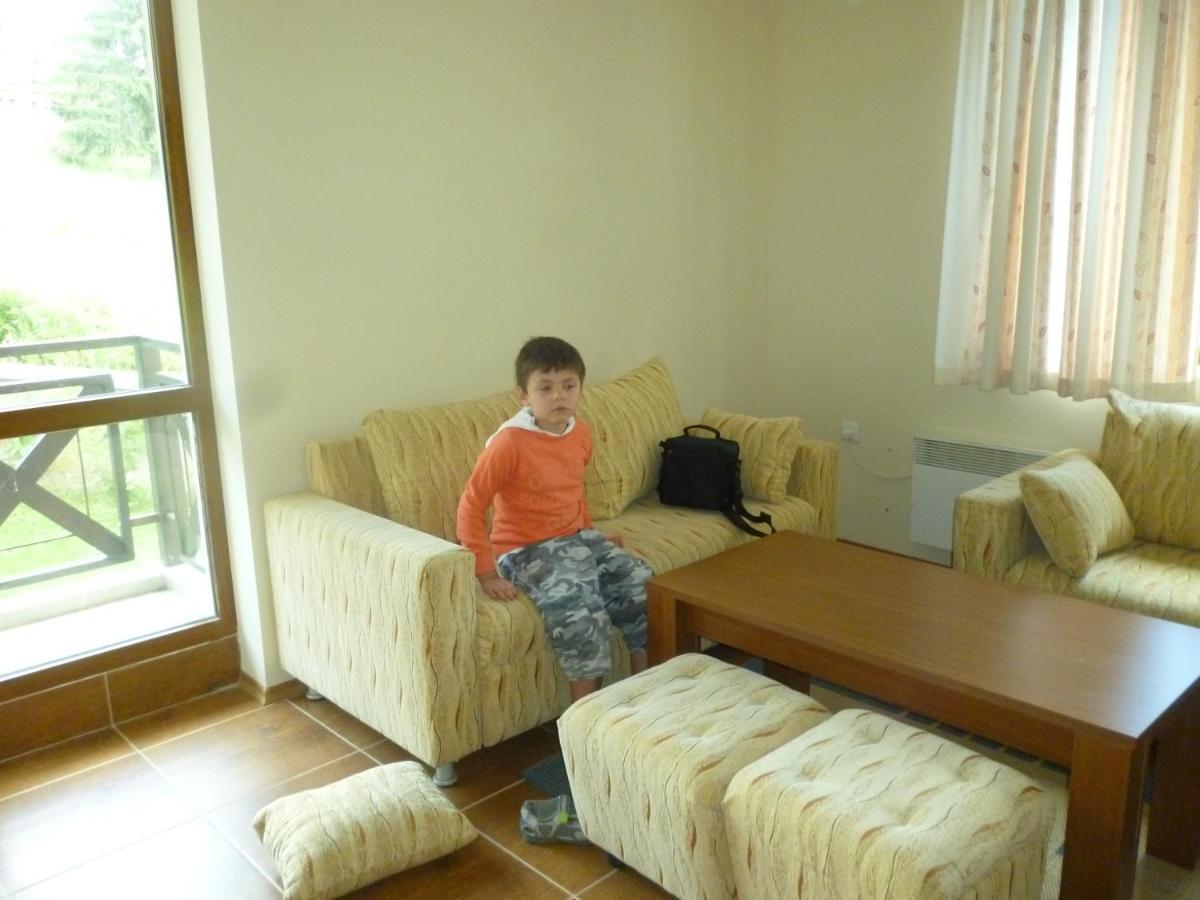 Апартамент В Лъки Спа Комплекс Apartman Pamporovo Kültér fotó